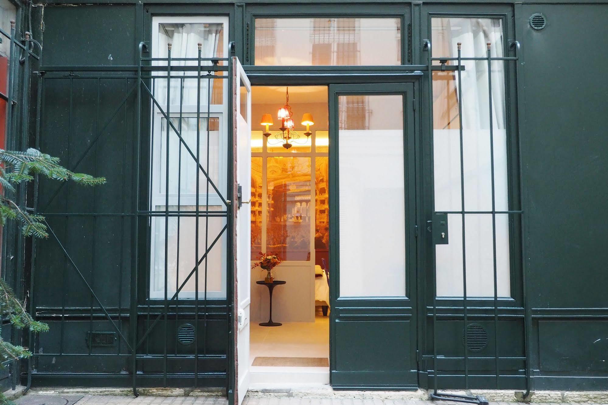 Palais Royal Chicsuites París Exterior foto